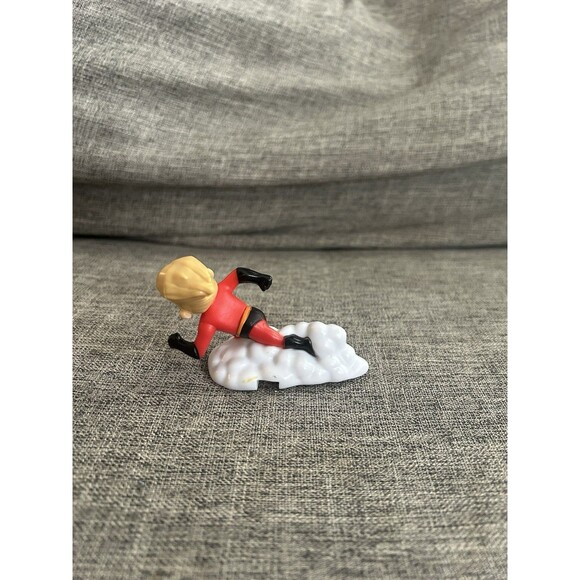 2018 Disney Pixar The Incredibles 2 #3 Dash McDonalds Toy - Picture 4 of 7